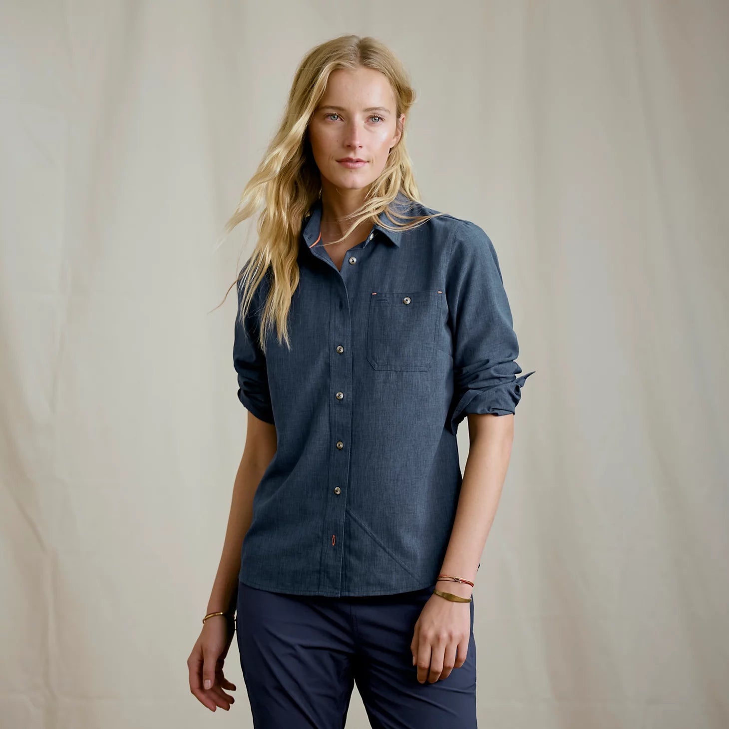 Women’s Tech Chambray Long-Sleeve Work Shirt