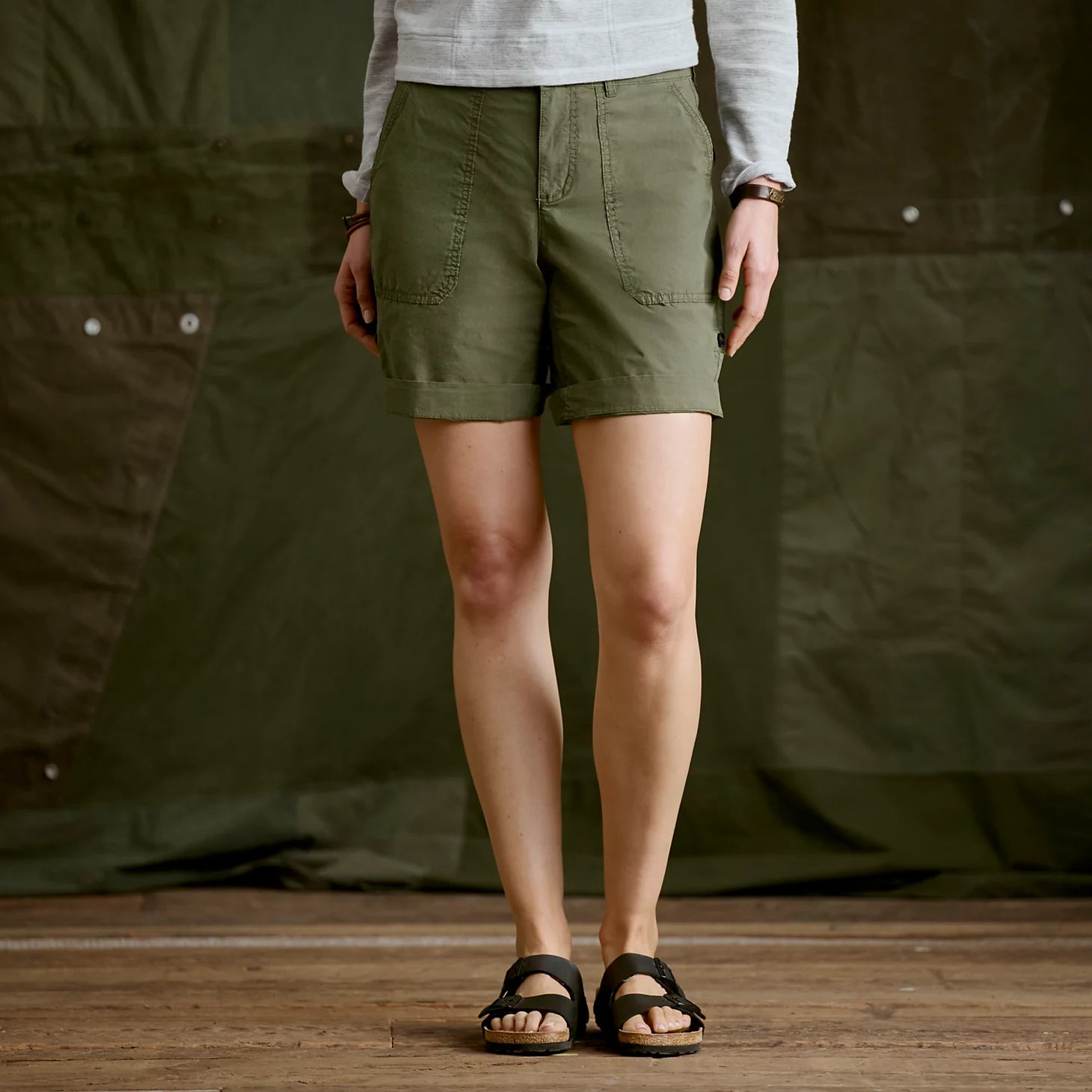 Women’s 1856 Stretch Poplin 9" Utility Shorts