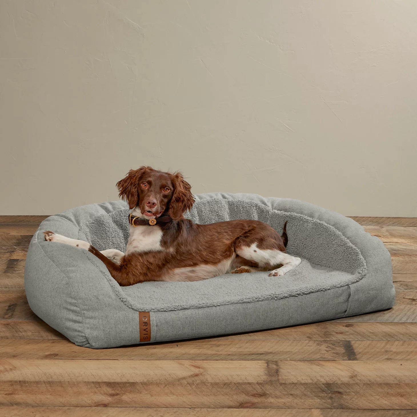 FleeceLock® Memory Foam Couch Dog Bed