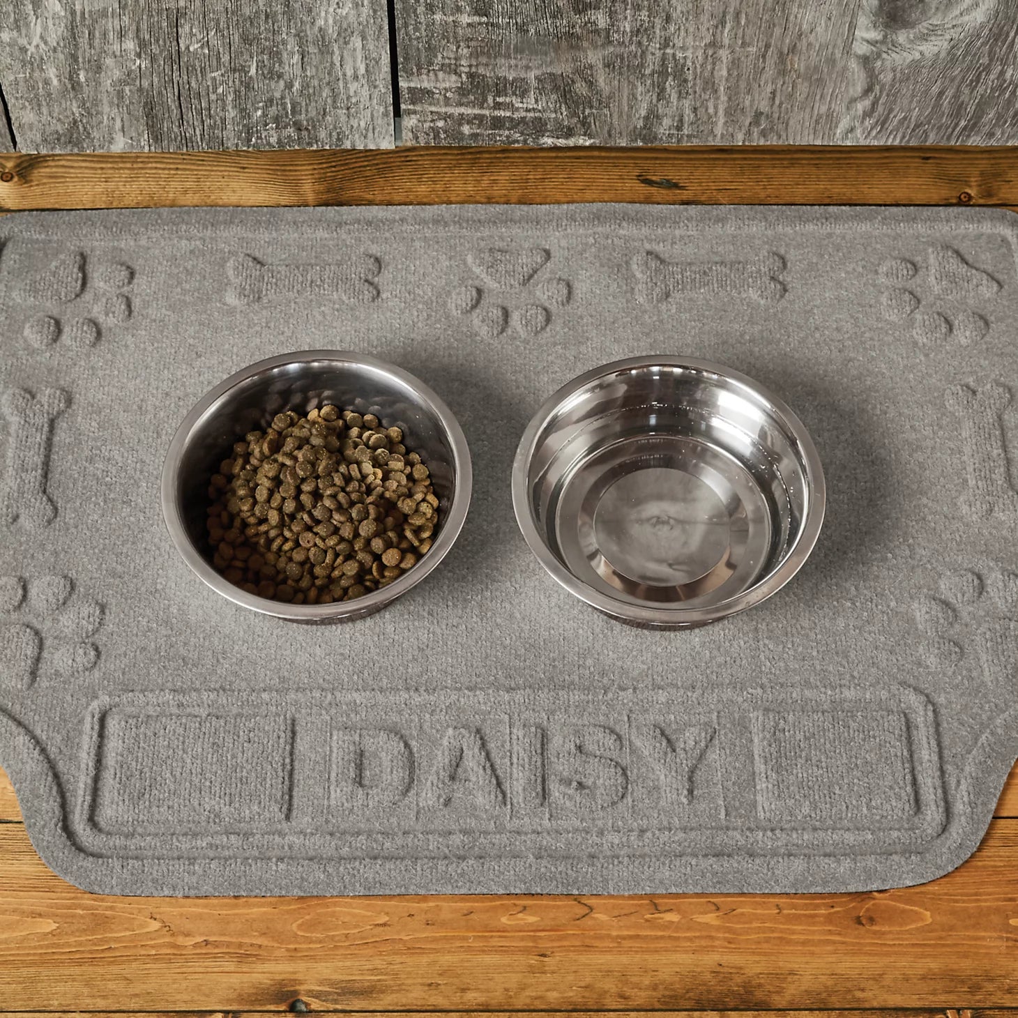 Recycled WaterHog® Paws & Bones Placemat