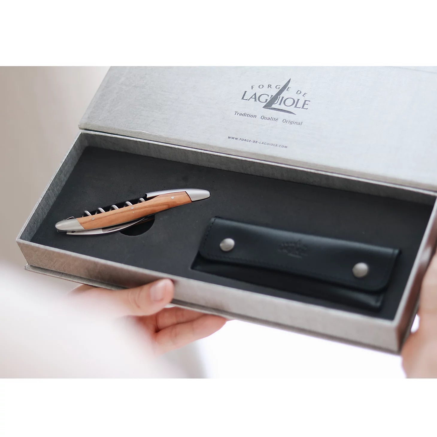 Laguiole® French Waiter's Corkscrew