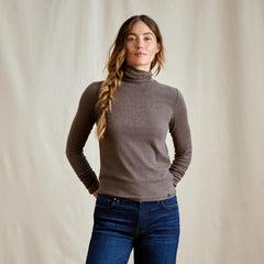 Ribbed Long-Sleeved Turtleneck