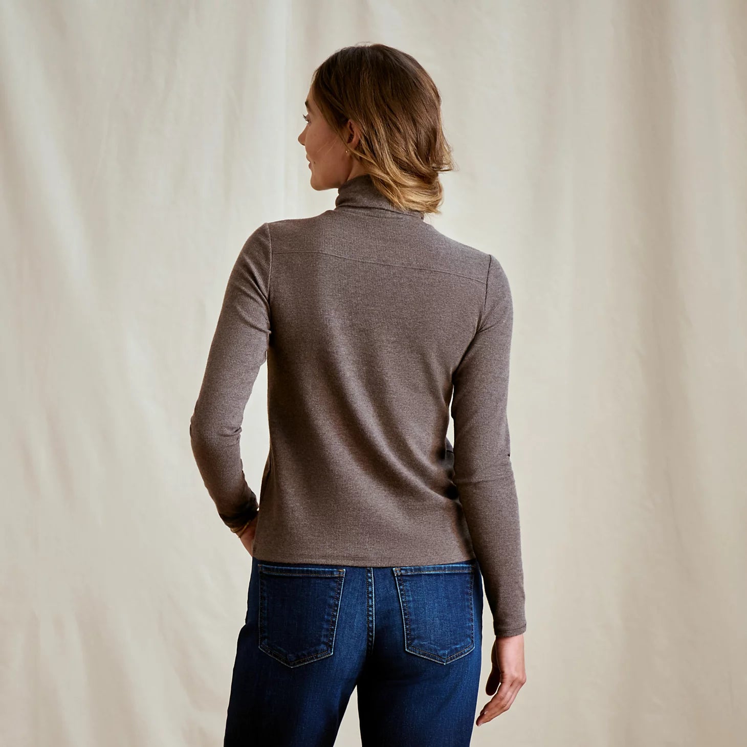 Ribbed Long-Sleeved Turtleneck